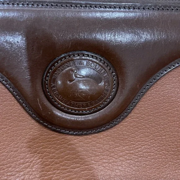 Dooney & Bourke purse - Picture 8 of 8